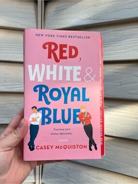 📚 4/25$ 📚 Red, White & Royal Blue by Casey McQuiston